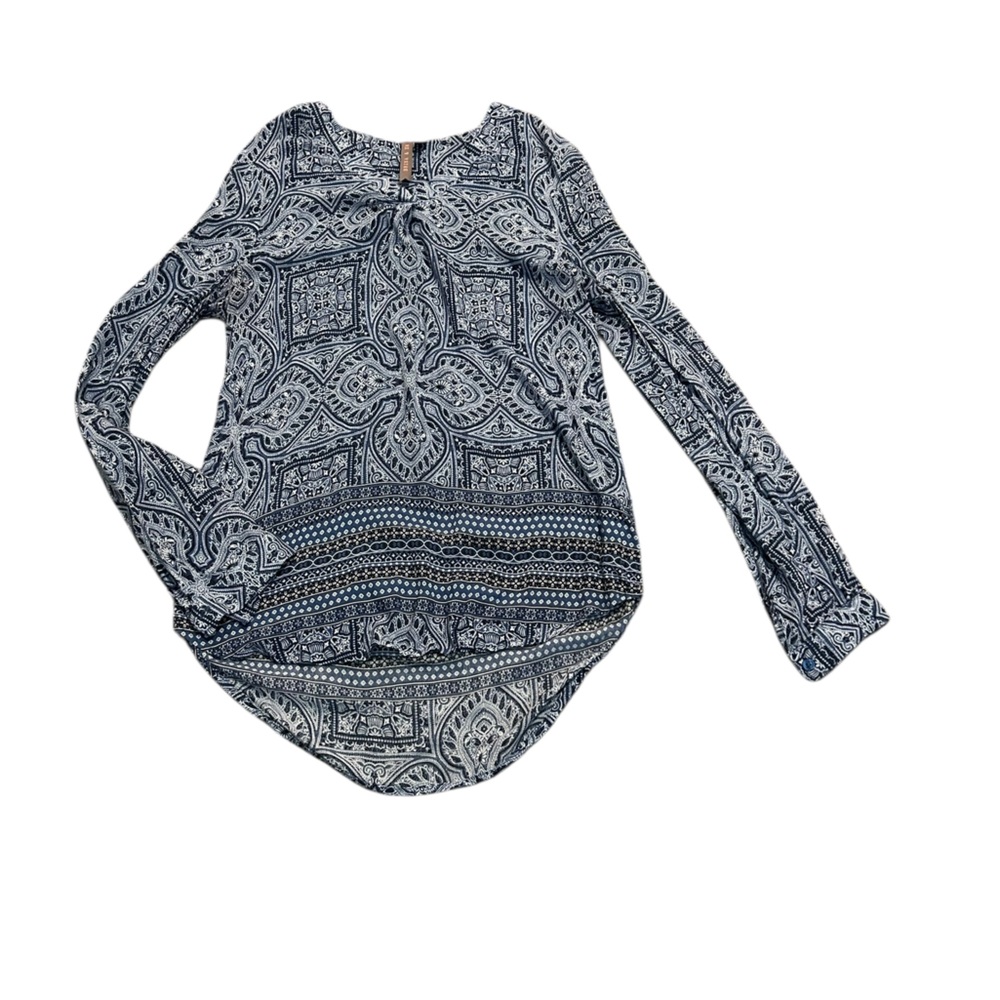 3/$15 BRINA & EM blue and white long sleeve top
